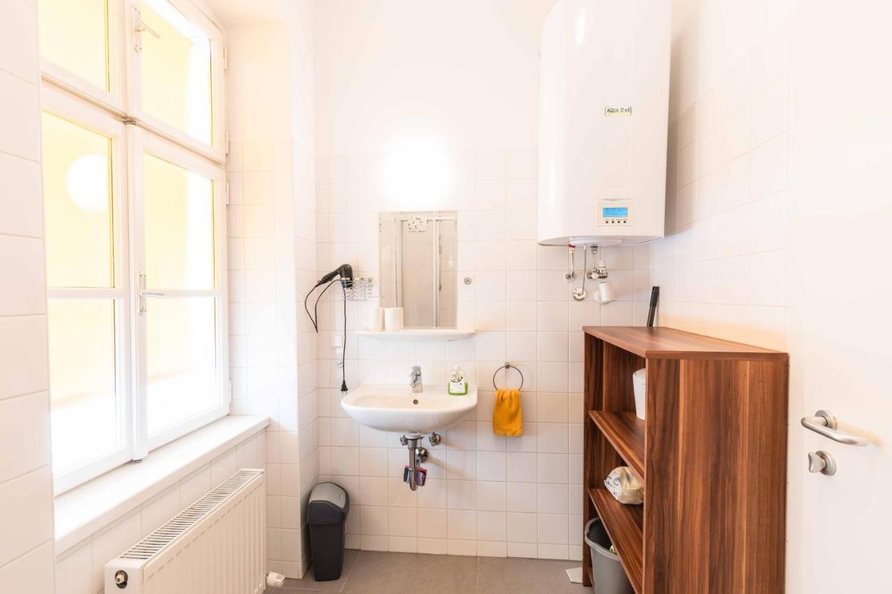 Ferienwohnung Klangturm Im Zentrum Sankt Poelten Exterior photo